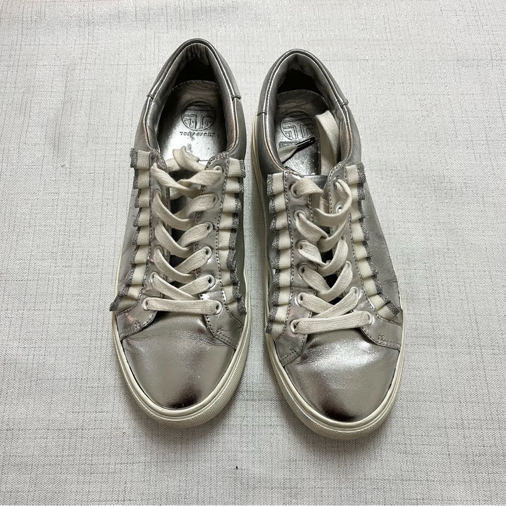 Tory Burch Women’s Sport Ruffle Sneakers, silver and white Size 8.5